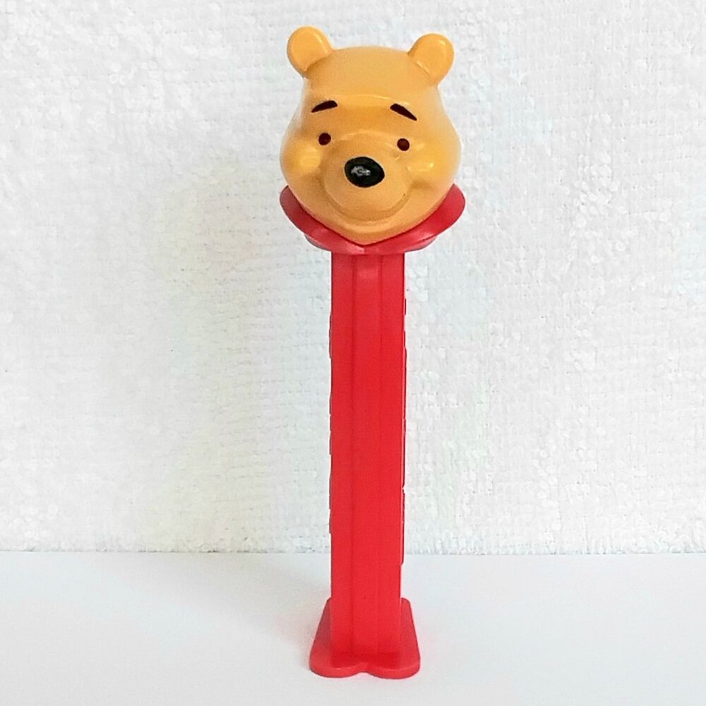 4/$20 NM/M Disney's Winnie the Pooh on Red PEZ Dispenser!!